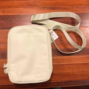 Lululemon Easy Access Crossbody bag